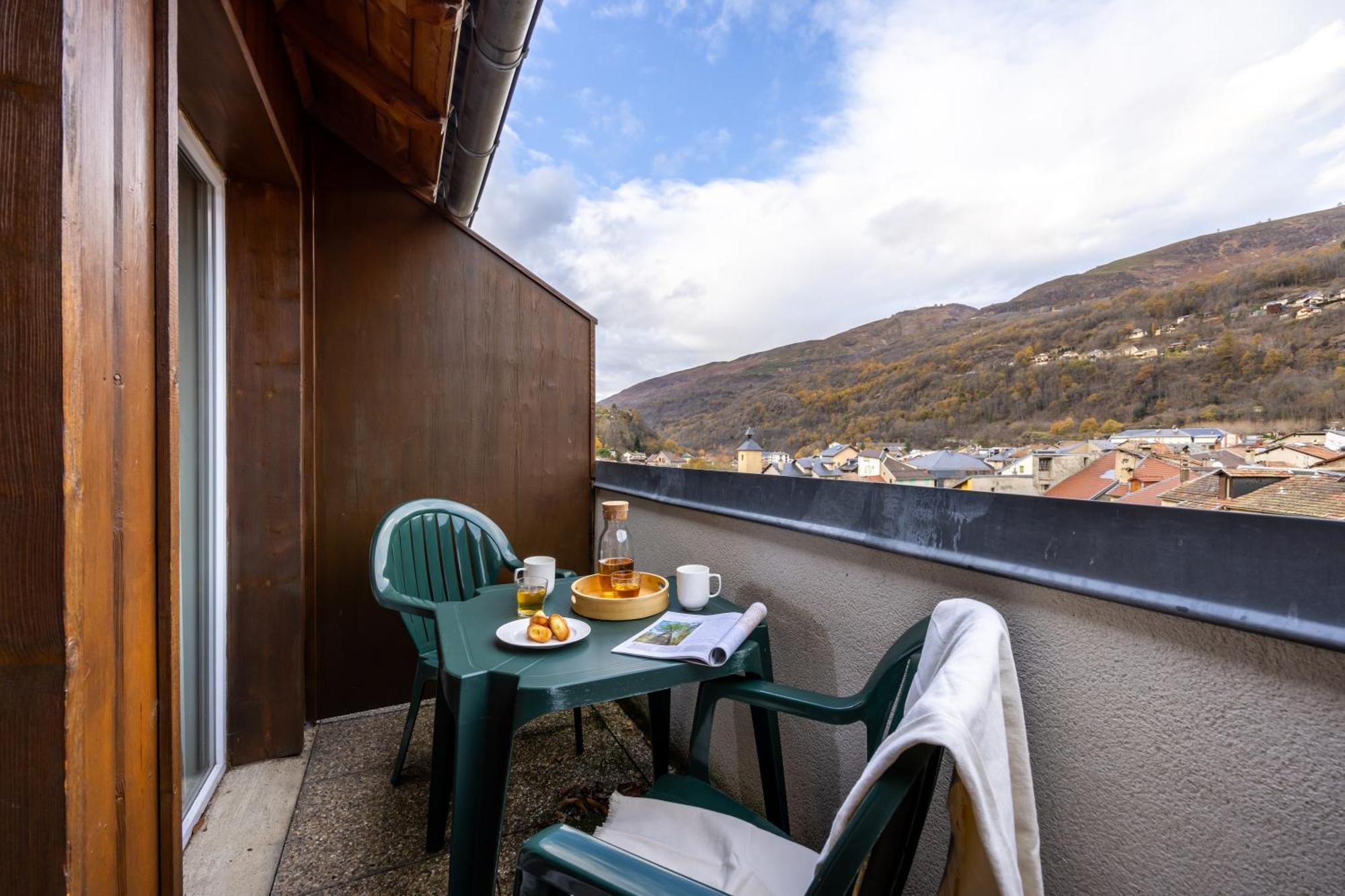 Aparthotel Pierre & Les Trois Domaines Ax-les-Thermes