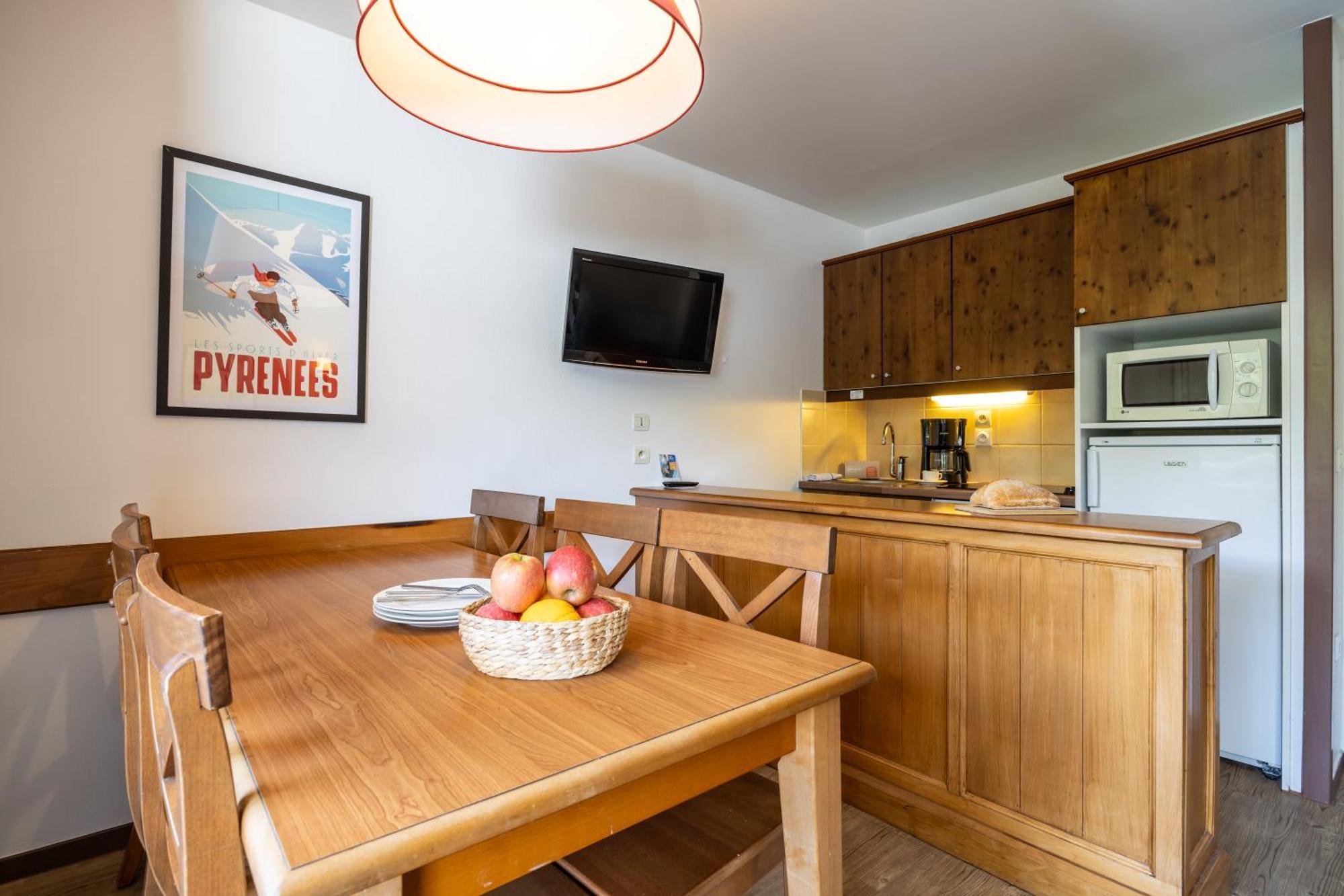 Pierre & Les Trois Domaines Aparthotel 3*